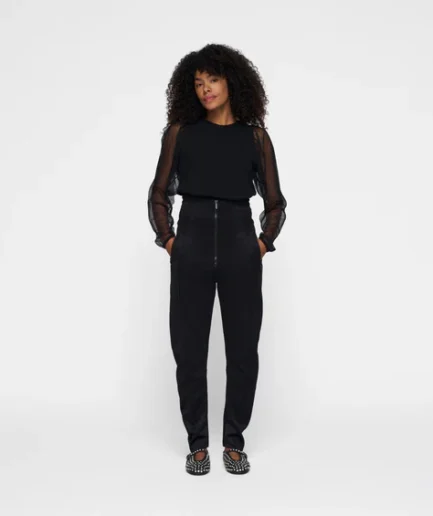 Camiseta Puff Sleeves Negro