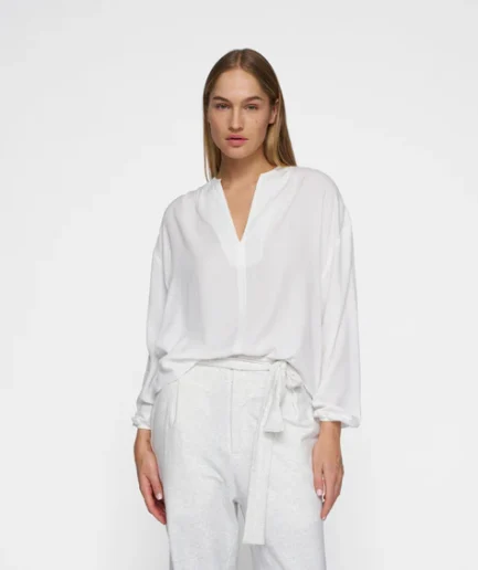 Flowy Blouse Ecru