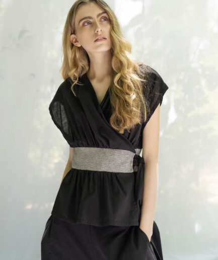 Wings Top Black
