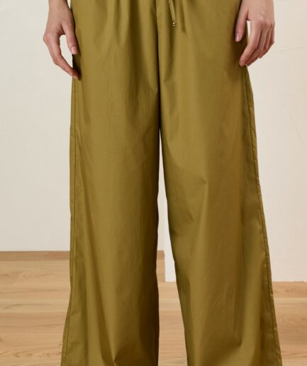 0108 Pantalon Oliva
