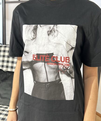 136 Plasir T-Shirt
